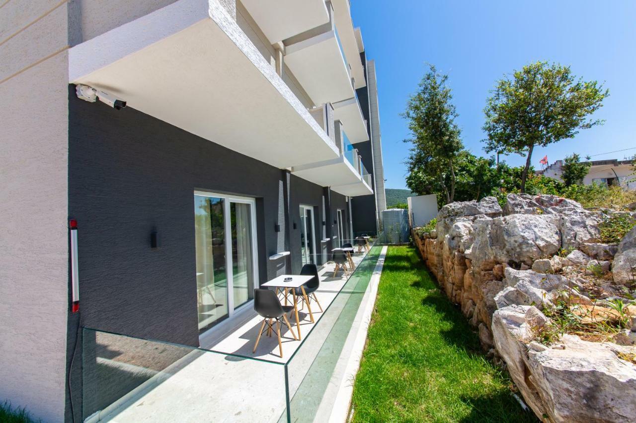 Adani Ksamil Exterior foto
